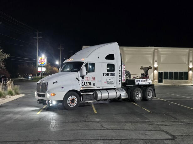 "Los Cargo LLC provides heavy duty towing, equipment transport, and winching and extraction in Noblesville, Indiana and surrounding areas."